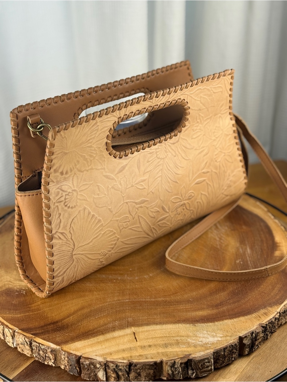 The Sak Riviera Tan Tooled Leather Cutout Handle Crossbody Clutch - RARE EUC